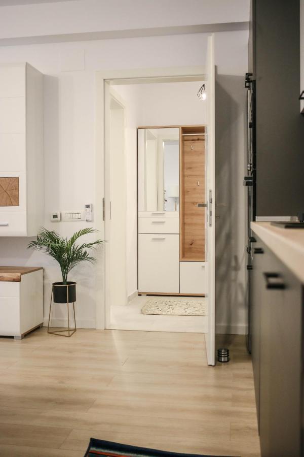 The Next Door Apartaments Bucureşti Eksteriør bilde