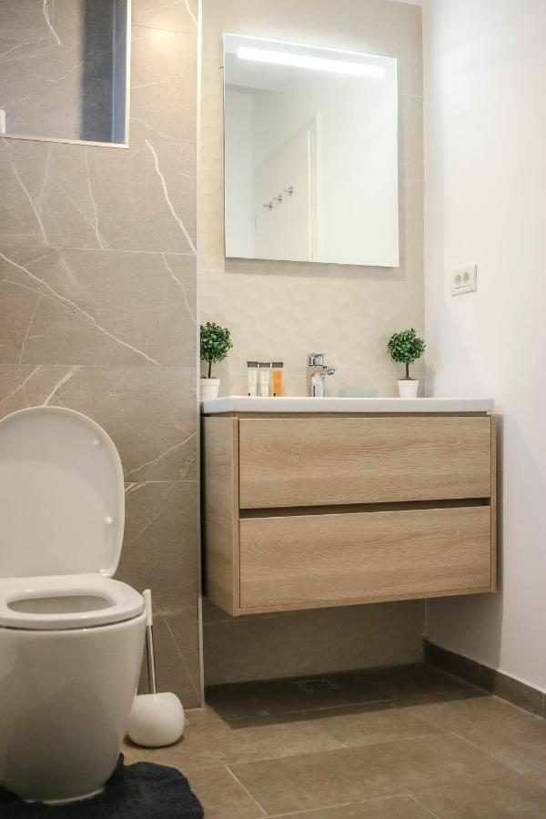 The Next Door Apartaments Bucureşti Eksteriør bilde